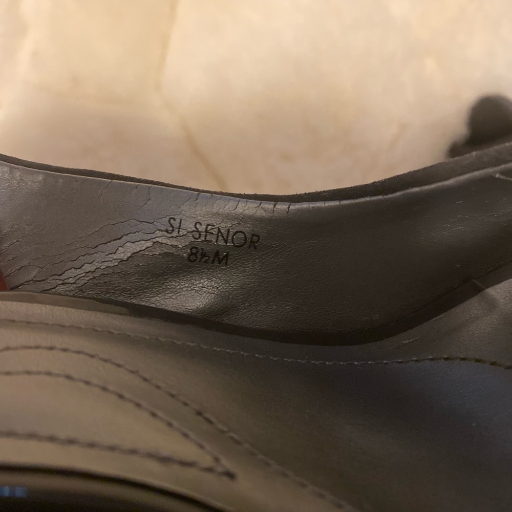 TAHARI Si Senor Elephant Grey Slingback Pumps - Picture 11 of 12